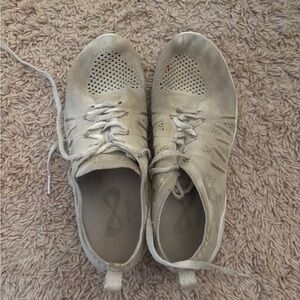 NFINITY Flytes WORN